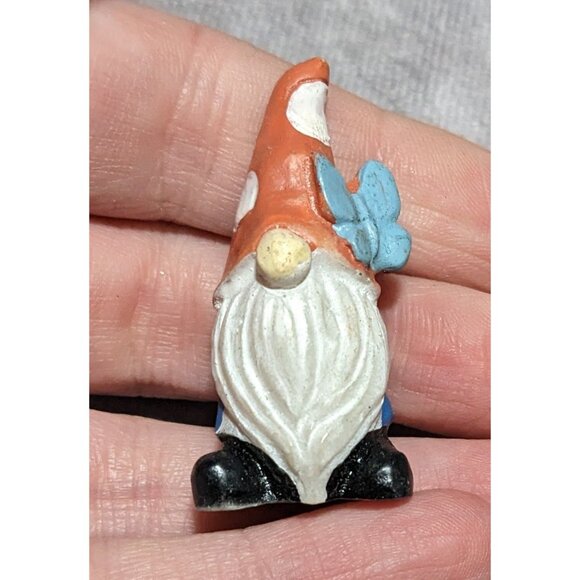 Mini Gnome Figure - Picture 3 of 3